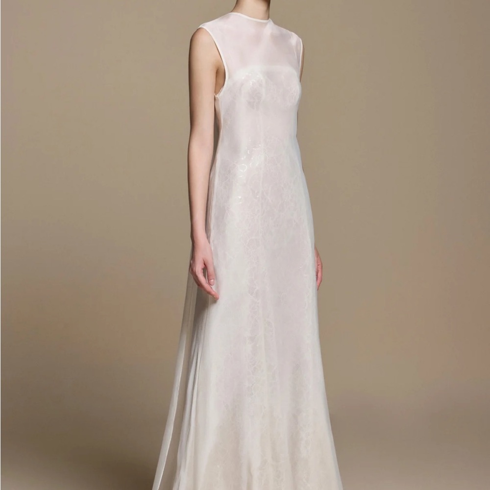 Merrily Ivory Huong Boutique Wedding Dress